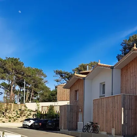 Des Ecureuils Holiday home *