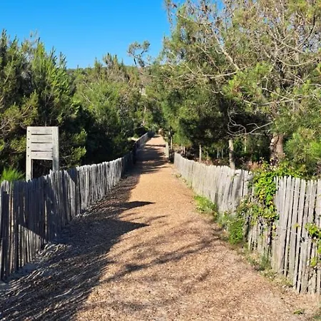 Holiday home Des Ecureuils Lacanau